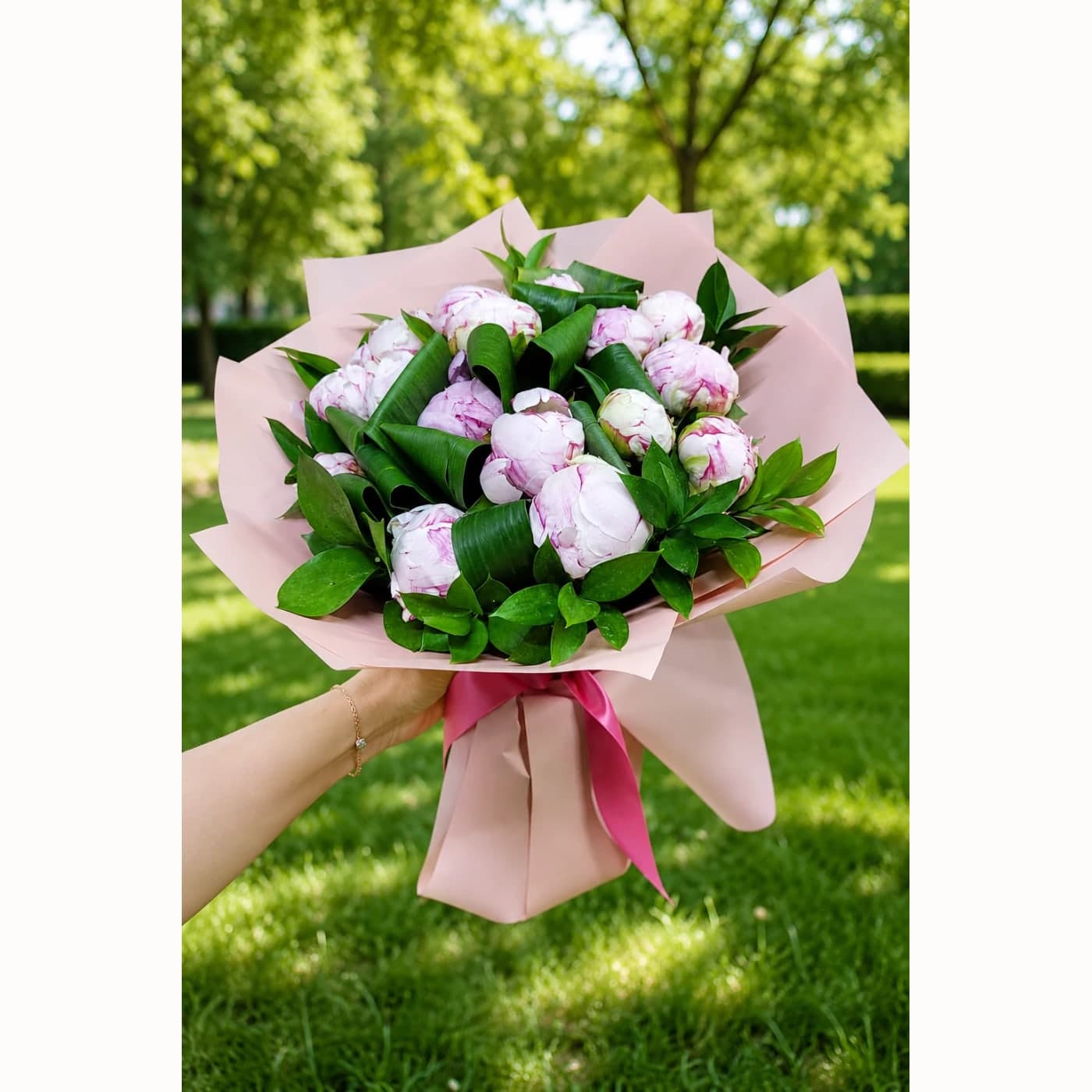 15 Pembe Şakayık Buketi